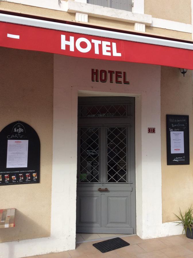 Saint-Aulaye-Puymangou Logis Hotel Du Champ De Foire מראה חיצוני תמונה